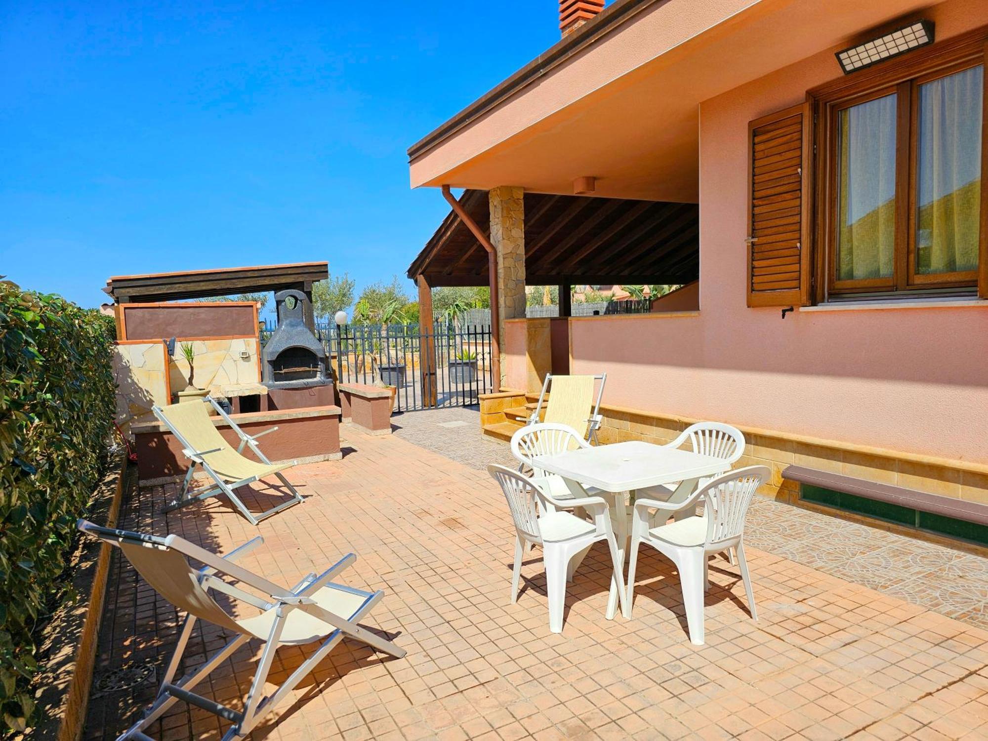 Costa Mediterranea Holiday Homes Campofelice Di Roccella Eksteriør billede