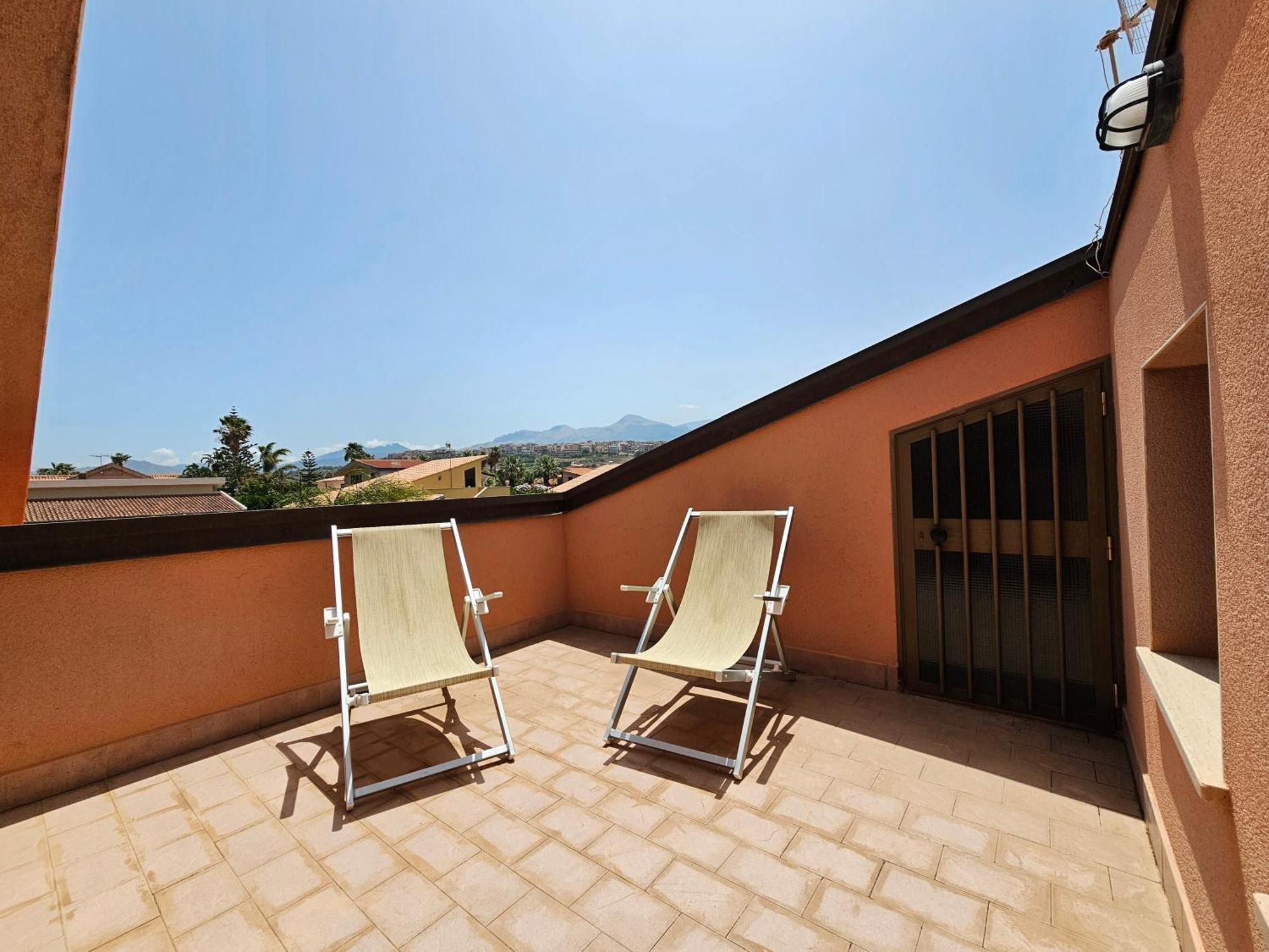 Costa Mediterranea Holiday Homes Campofelice Di Roccella Værelse billede
