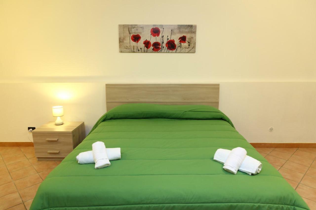 Costa Mediterranea Holiday Homes Campofelice Di Roccella Eksteriør billede