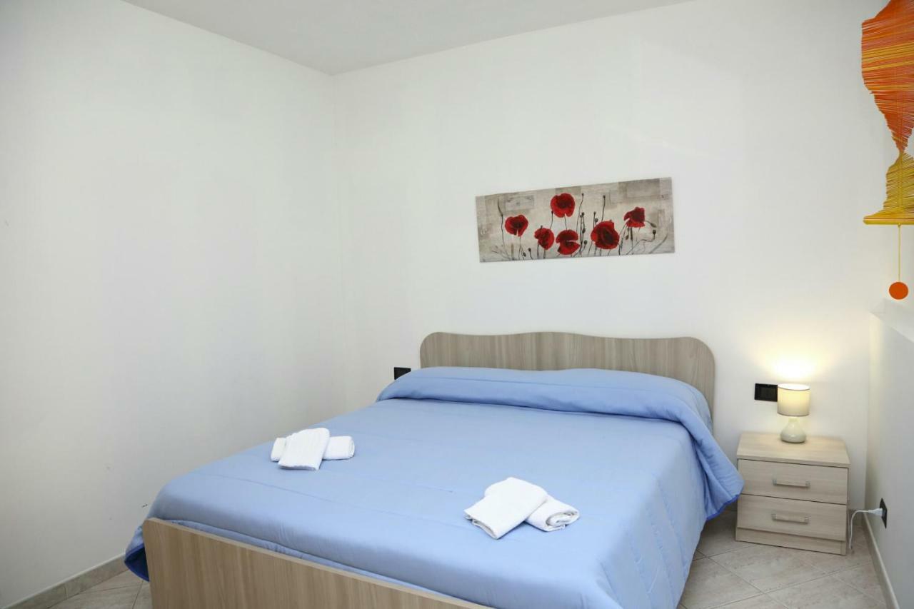 Costa Mediterranea Holiday Homes Campofelice Di Roccella Eksteriør billede